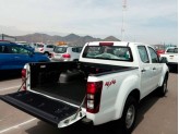 Вкладыш в кузов для Isuzu D-MAX пластиковая с заходом на борт для DOUBLE CAB 2012-2020